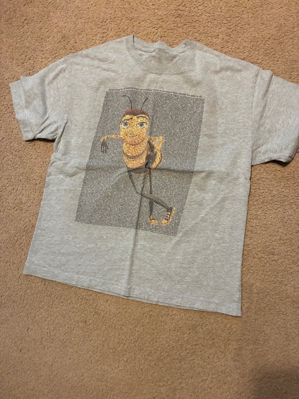 Bee Movie Tee Size Large